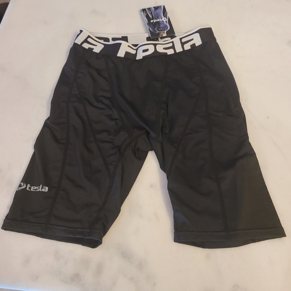 Mens Tesla Performance Compression Underwear Size Small NWT